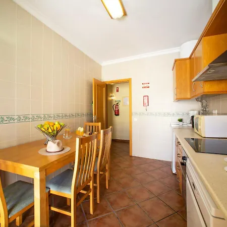 公寓 Vale Parra Gardens By Interhome