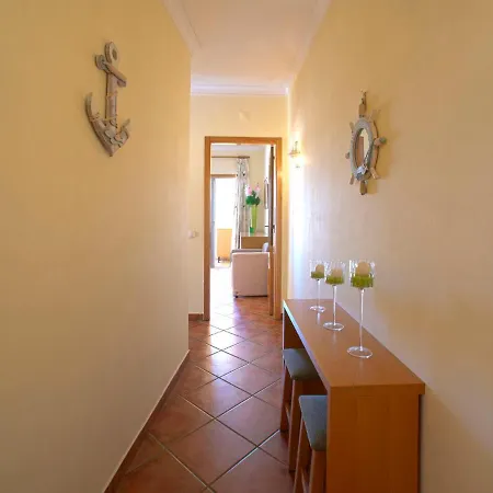 公寓 Vale Parra Gardens By Interhome *